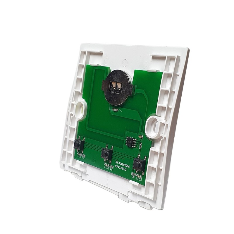 SmartWise RF3 3-gang wireless RF wall switch